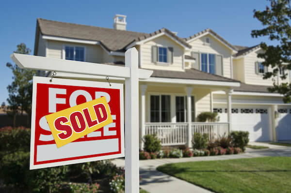 5 Tips for Selling a House During a Divorce